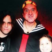 Lucas y Bianca con Carlos Villagrán