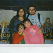 Rodrigo Mena con la Chilindrina