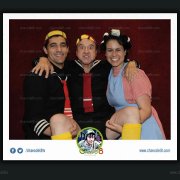 Jenifer y Dalcenei con Quico