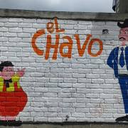 Mural en homenaje al Chavo en Ecuador