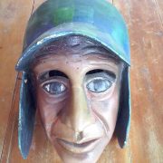 Máscara de madera del Chavo del 8
